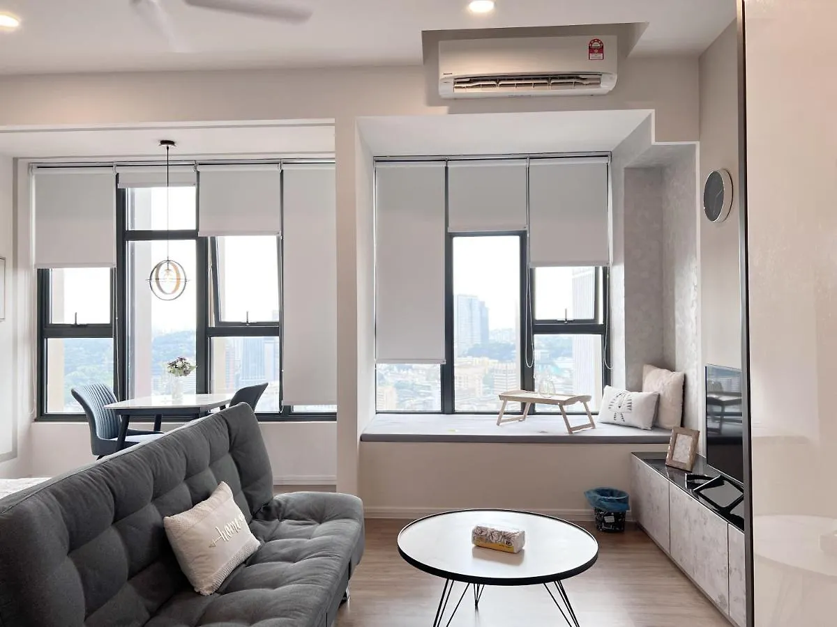 Ceylonz Suites By V Stay Куала-Лумпур Апартаменты