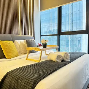Scarletz Klcc Twin Tower By Purple Orchid Апартаменты